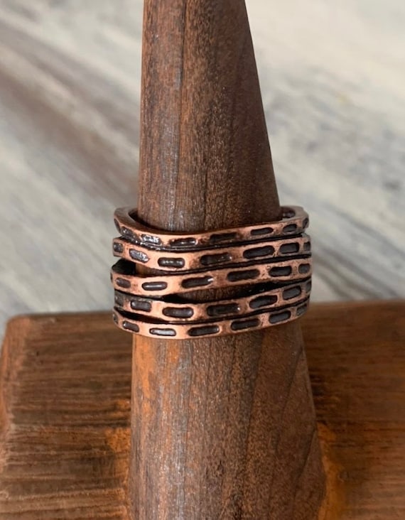 Vintage Solid Copper Ring 7.5 - image 3