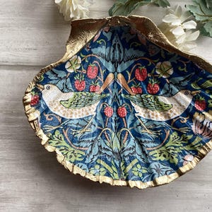 William Morris Strawberry Thief Shell Dish. Gold Leaf Jewellery Trinket Holder.