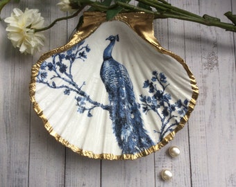 Royal Peacock shell jewellery dish. Gold leaf Jewellery dish.  Handmade gift. Trinket holder. Pot Pourri holder. Peacock lovers gift.