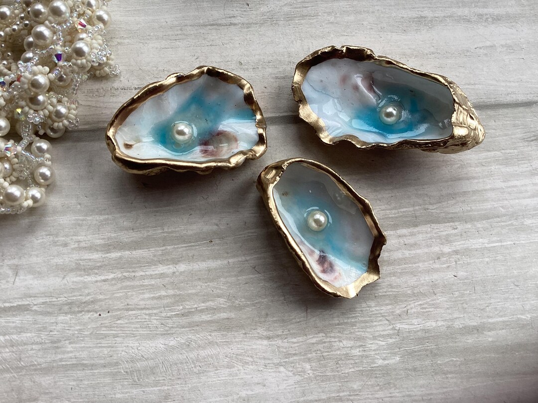 Trio of Oyster Shells. Swarovski Pearl Embellishments. Shell ...
