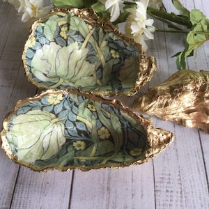 William Morris Pimpernal design. Green and cream. Shell ornament. Unusual gifts. Painted oyster shell. Shell decoration.