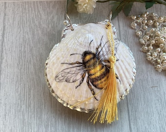 Handmade Bee Notepad: Decoupage Scallop Shell Jotter