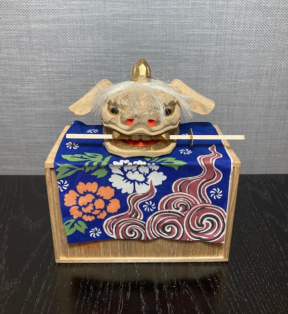Japanese Lion's Head (shishigashira) Birchwood Kaga Lion| Handmade