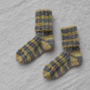 Children's socks, size 18/19 image 1