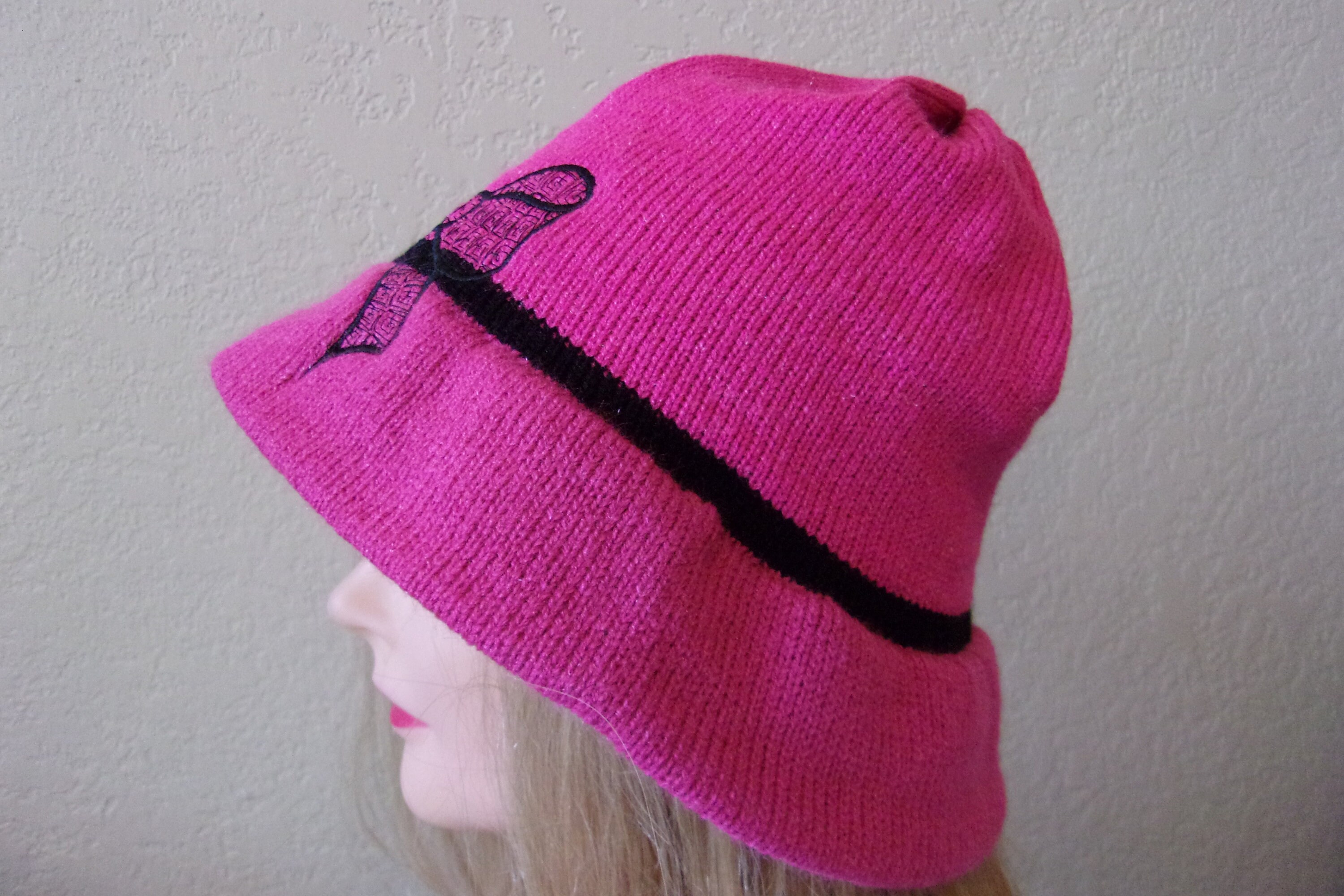 Pink knit hat black lace ribbon design striped lining 1920s Etsy