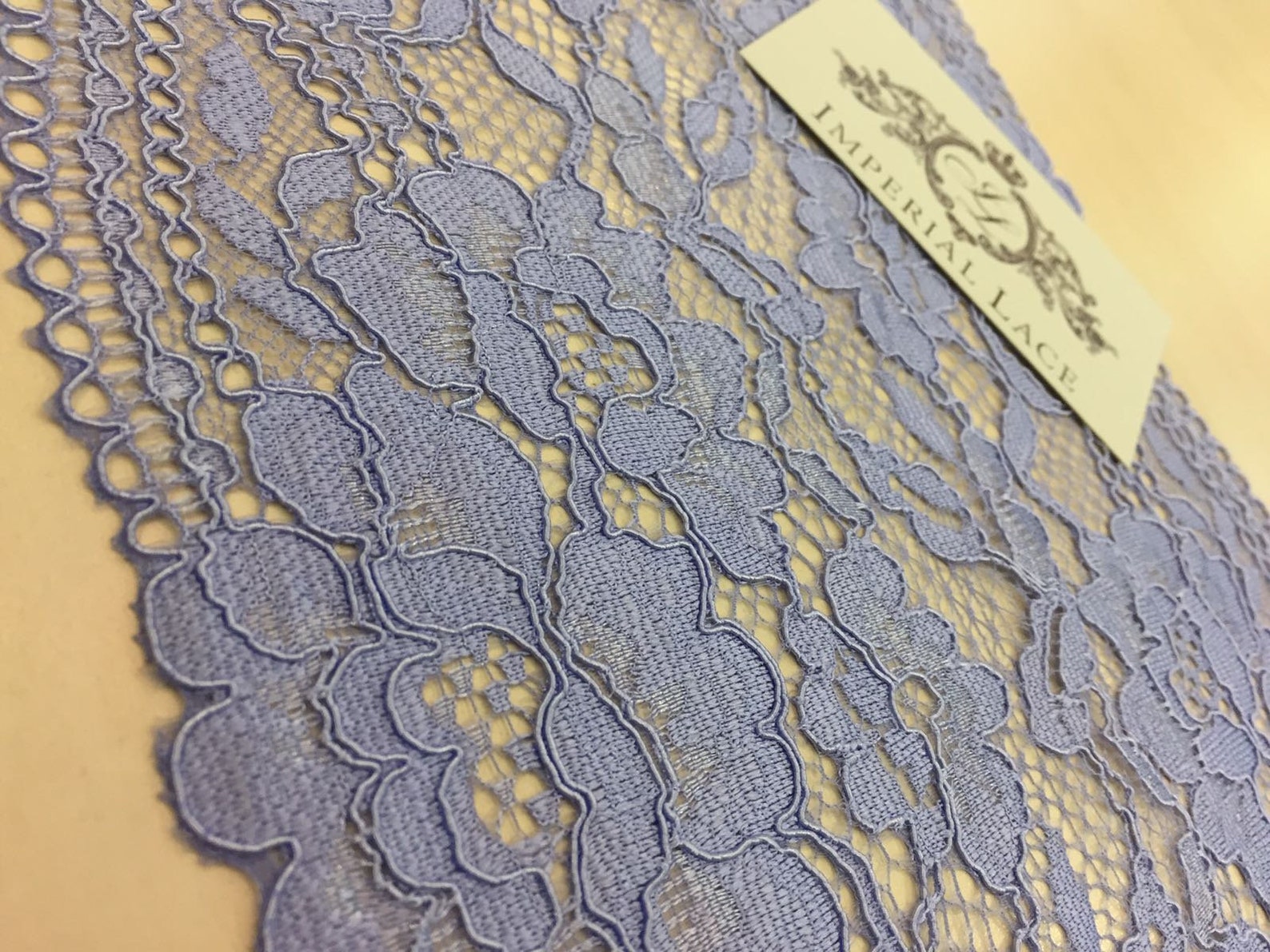 FINGERINSPIRE Elastisches Spitzenband (25 Mm, 20 Yards) Mit Herz-Muster - Weiß, Für Nähen, DIY & Dekoration