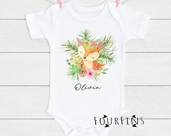 Babyrompertje met vossenprint, gepersonaliseerde boho-outfit met bloemenprint en naam.