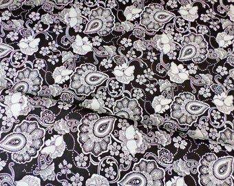 Cotton Fabric Flowers black/white