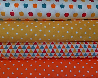 Fabric set apples/triangles