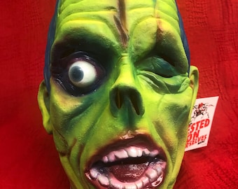 Retro Phantom monster Mask: Full Head Halloween Costume