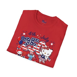 Chemise Hello Kitty 4 juillet, t-shirt indépendance américaine 250, t-shirt patriotique Sanrio, joli t-shirt feux d'artifice du 4 juillet, chemise rouge blanc bleu image 6