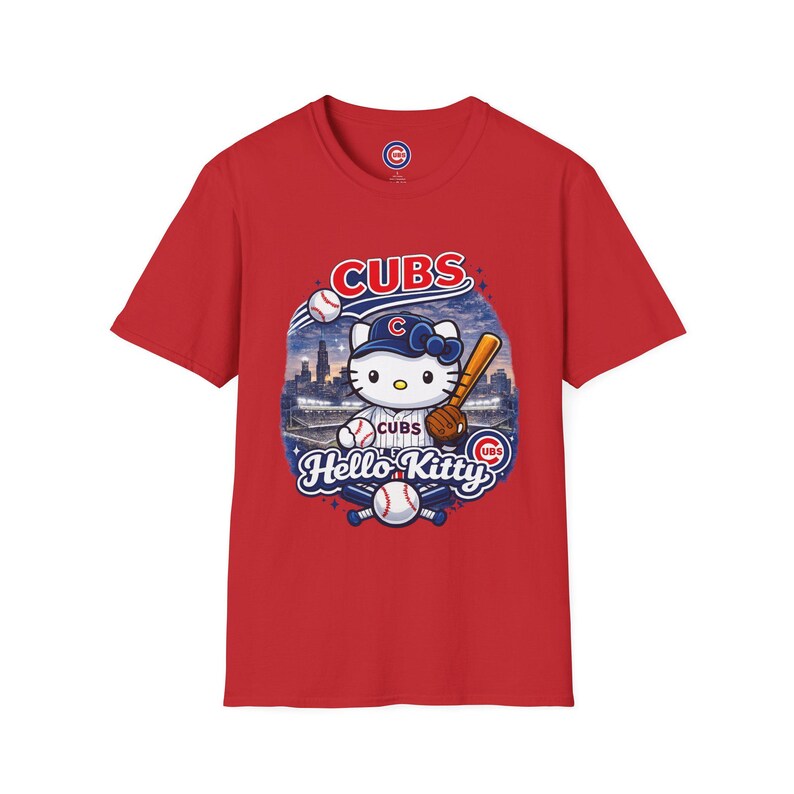 Camiseta de Hello Kitty de los Chicago Cubs / Camiseta de béisbol de Chicago / Camiseta con el horizonte del Wrigley Field / Ropa adorable para aficionados al béisbol / Camiseta unisex para el día del partido imagen 4