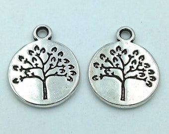 10 Uds. Colgante con etiqueta colgante del árbol de la vida --- material base hecho a mano de joyería DIY de plata antigua de 15mm