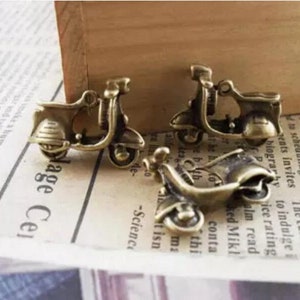 10pcs 3D Motorcycle Charms Pendant 8x17x22mm Antique Silver/Antique bronze DIY Jewelry Making Ornament Accessories Antique bronze