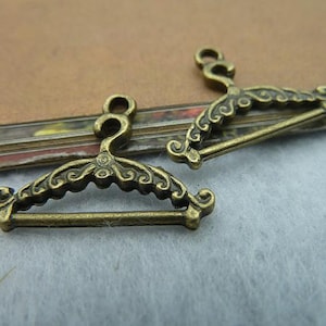 20pcs Clothes Hanger Charms Pendant 17x22mm Antique Bronze/Antique Silver DIY Jewelry Making Ornament Accessories