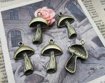 20pcs Bronze Mushrooms Charms Pendant 17x28mm Bronze DIY Jewelry Making Ornament Accessories