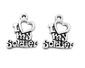 20 Stück I Love My Soldier Charms Anhänger---20x17mm Antiksilber DIY Schmuck handgefertigtes Basismaterial