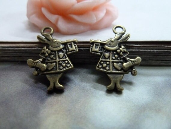 Charm Breloque Lapinou Coloré - Accessoire Mignon Pour Bracelet Ou Collier | Bijou Neuf Sans Emballage