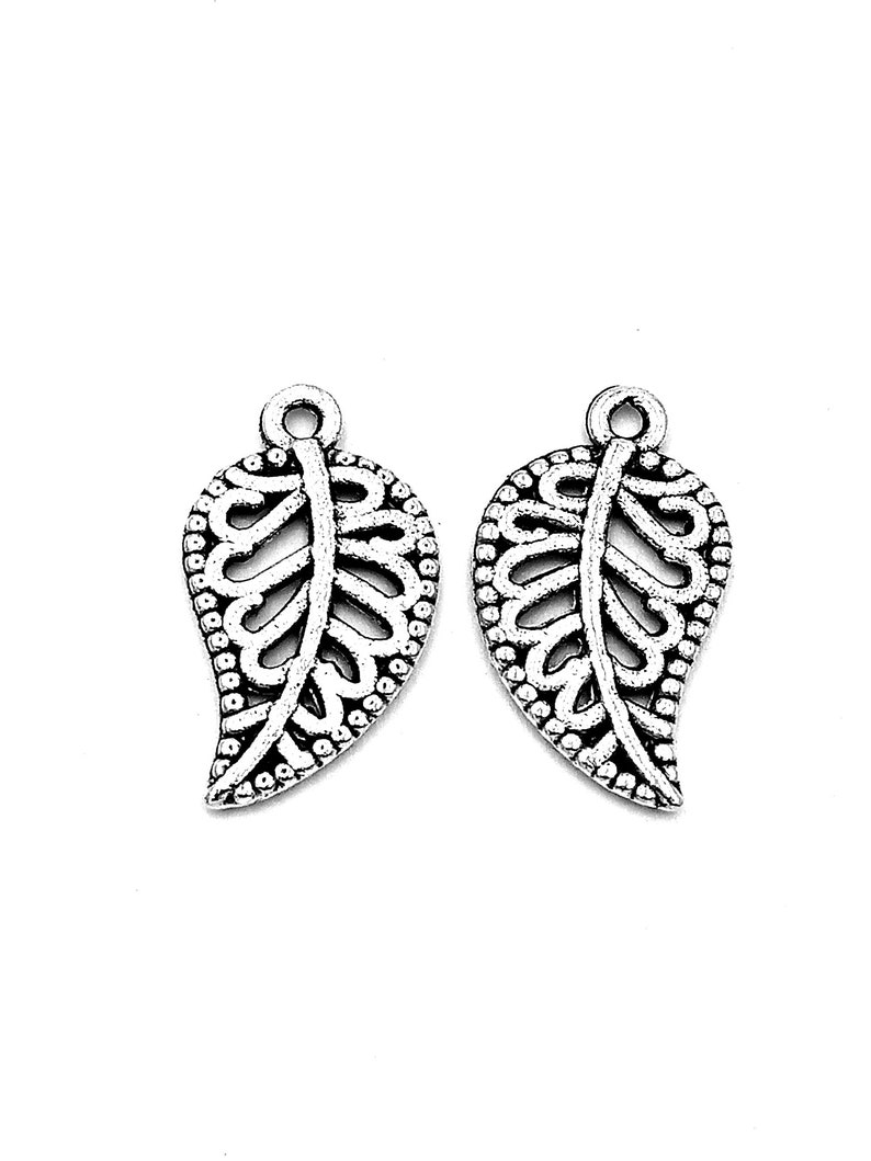 50pcs leaves charms pendant---18x10mm Antique silver DIY jewelry handmade base material