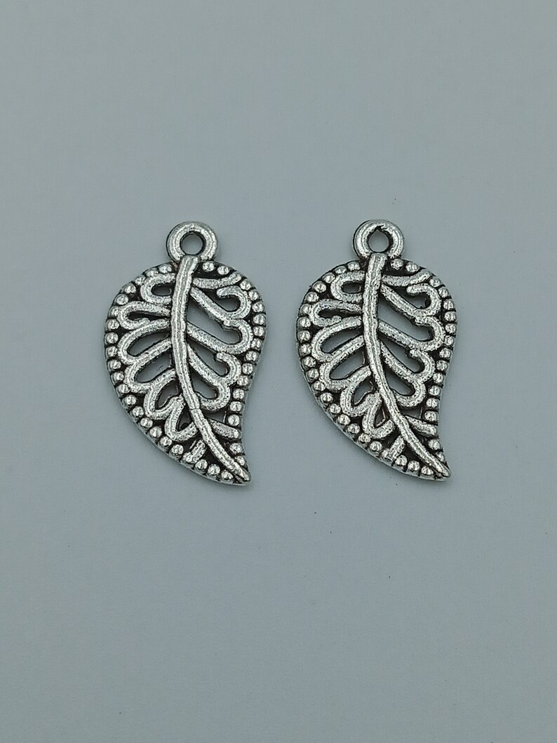 50pcs leaves charms pendant---18x10mm Antique silver DIY jewelry handmade base material