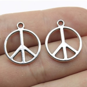 25pcs Peace symbol charms pendant --- 21x17mm antique silver DIY jewelry handmade base material
