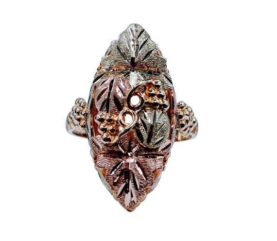 Landstrom's Black Hills Gold Ring