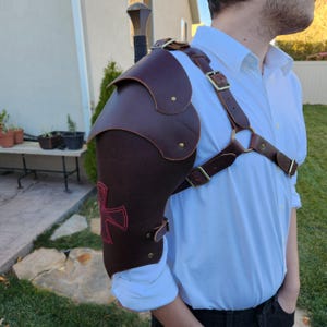 Leather Pauldrons Shoulder Armor 2 Pack Templar Knight and Fairy Armor ...