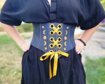 Moon & Stars Corset Belt – Witchy corset belt for Cosplay, LARP, Ren Faire Accessory