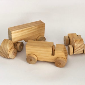 Mini toy trucks, set of 3