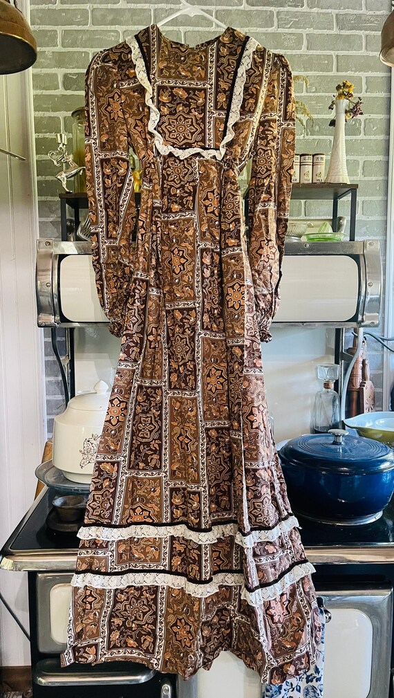 1970’s Paisley & Lace Prairie dress