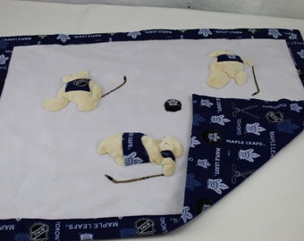 Hockey Blanket, teddy bear blanket, child's sports blanket, teddy bear comforter, fleece baby blanket, sports blanket for children