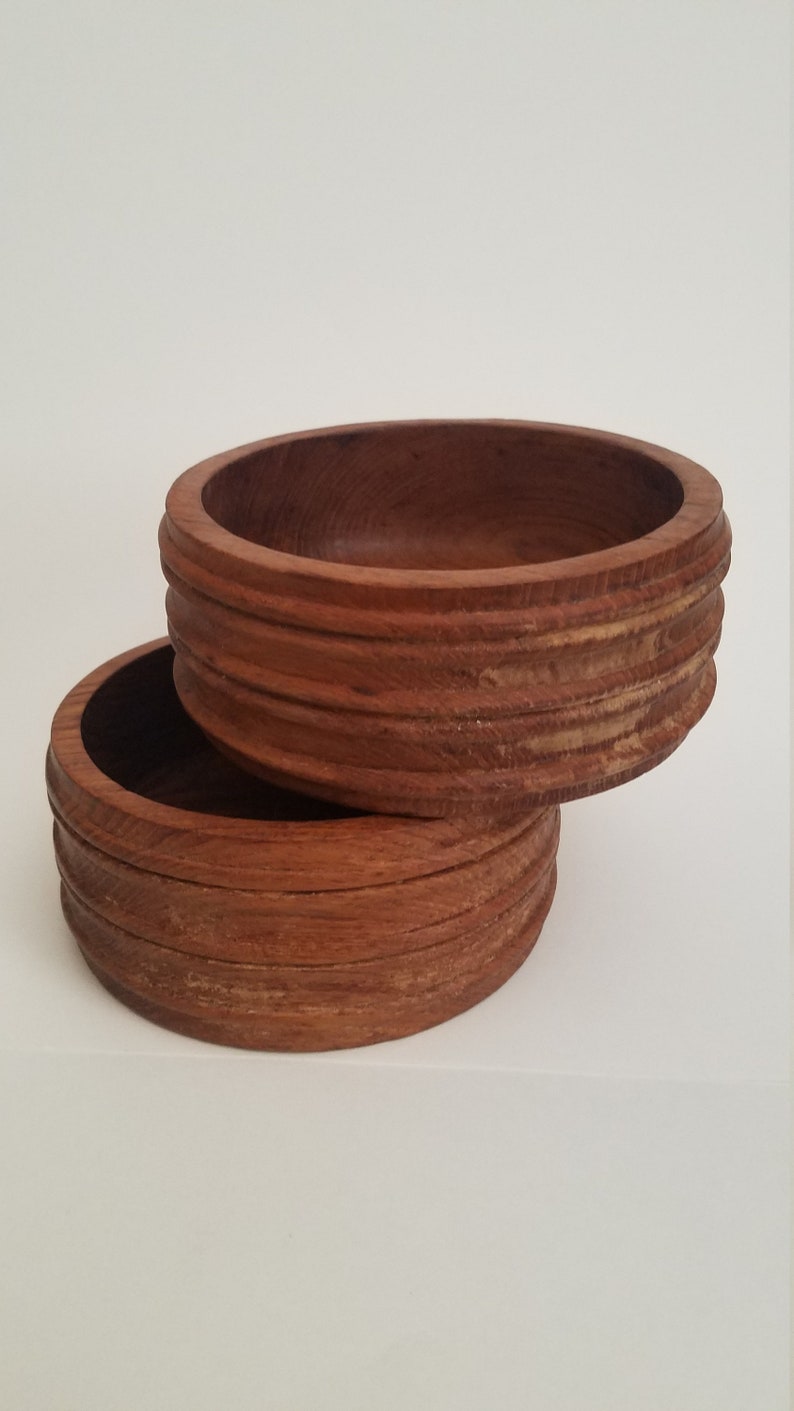 Matching Carved Wooden Bowl Set imagem 3