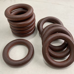55 mm 木製リング、工芸品用木製リング、木製サークル、ジュエリー作り、木製リング装飾アクセサリー、ペイント木製リング、丸型木製リング