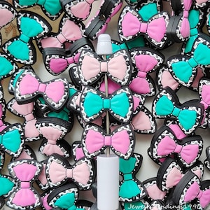 ヒョウ柄リボンシリコンビーズ、フォーカルビーズ、ビーズペンビーズ