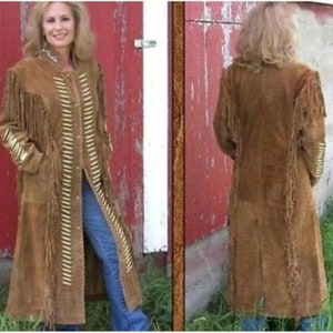 Handgemachte Frauen Western Wear Wildleder Leder Duster Mantel Fransen und Knochen