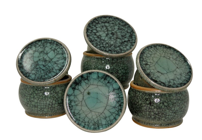 Original Französische Wassergekühlte Keramik Butterdose, Frische Und Streichzarte Butter, ca. 250g, EIS JADE Tusche Seladon Craquelé B-G 画像 17