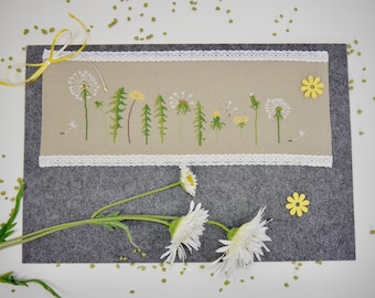 Placemat “I love dandelions” felt 30 x 40 cm cross stitch after Ch. Dahlbeck summer decoration