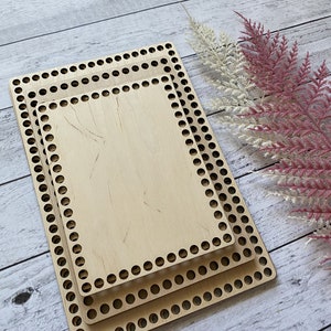 Rectangular wooden bottom for a crochet basket