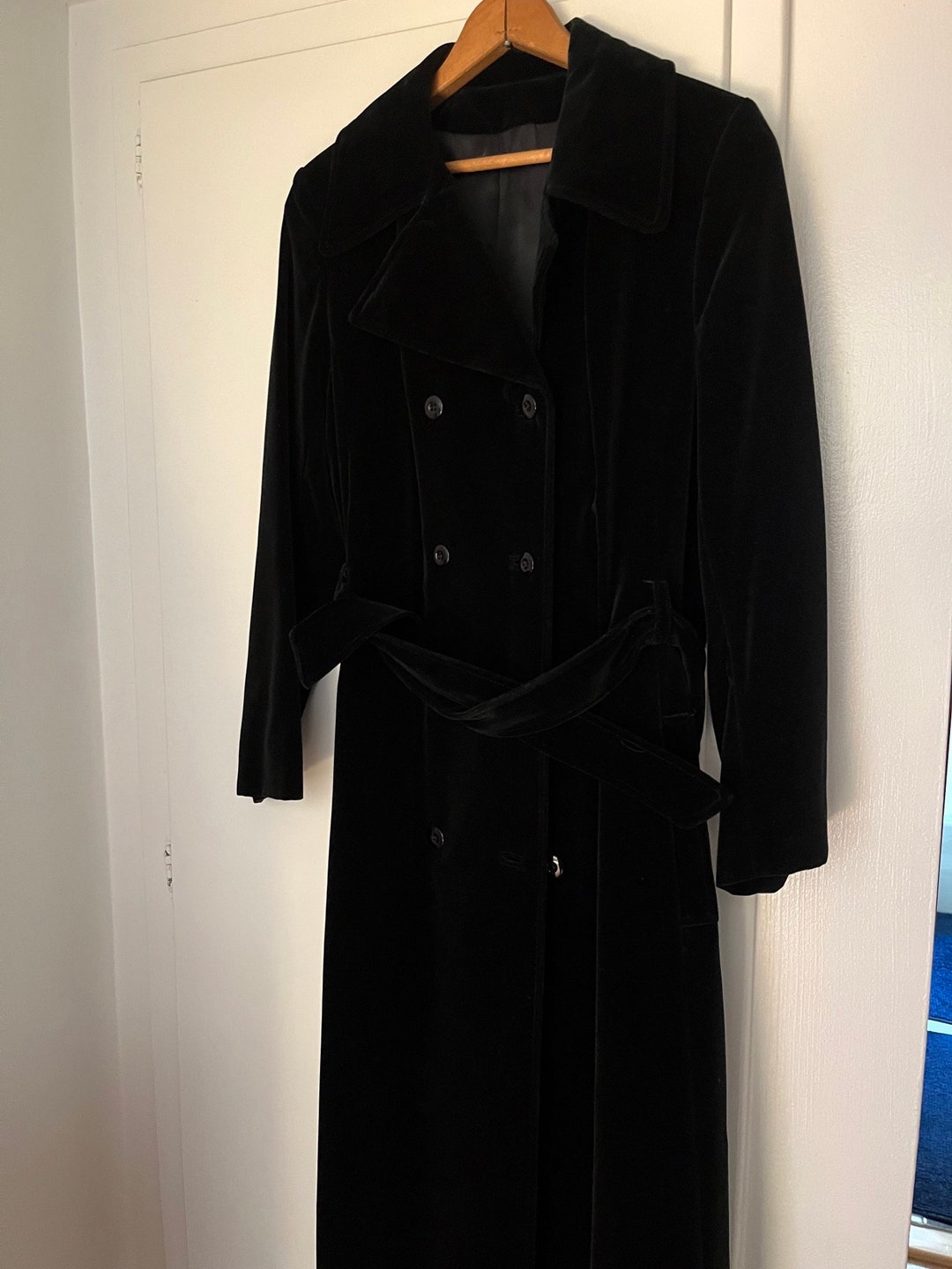 18572 Belted Velvet Look Coat - Black