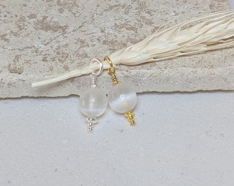 Seleniet hanger in goud of zilver, edelsteen hanger met ketting, een attent cadeau-idee voor vrouwen, een cadeau voor je vriendin.
