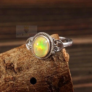 Anillo de ópalo 100 % natural Anillo de ópalo de fuego amarillo Mina de ópalo ovalado Ópalo real Anillo de ópalo Diana Ópalo galaxia Anillo de ópalo con piedras preciosas Regalo de aniversario