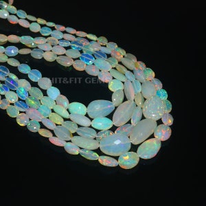 AAA + Opale etiope appariscente Opale di alta qualità Opale grezzo sfaccettato Pepite Collana di opale grezzo Perline di fuoco Welo Regalo di San Valentino Diana Opal 17 pollici