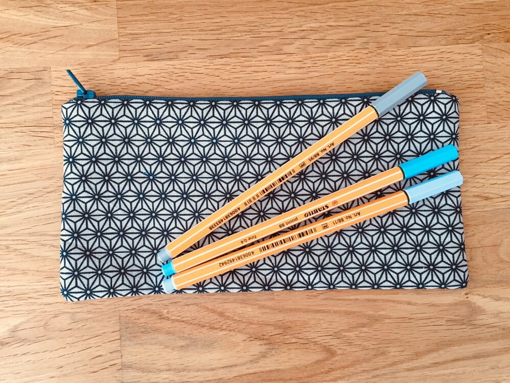 Trousse à Crayons en Tissu Japonais Bleu Ardoise et Gris Doublée