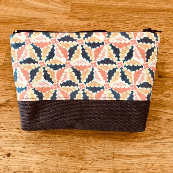 Pochette tissu doublée rose, vert et gris anthracite