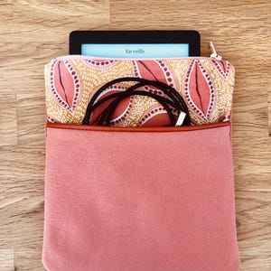 housse liseuse réversible tissu imprimé ethnique vieux rose