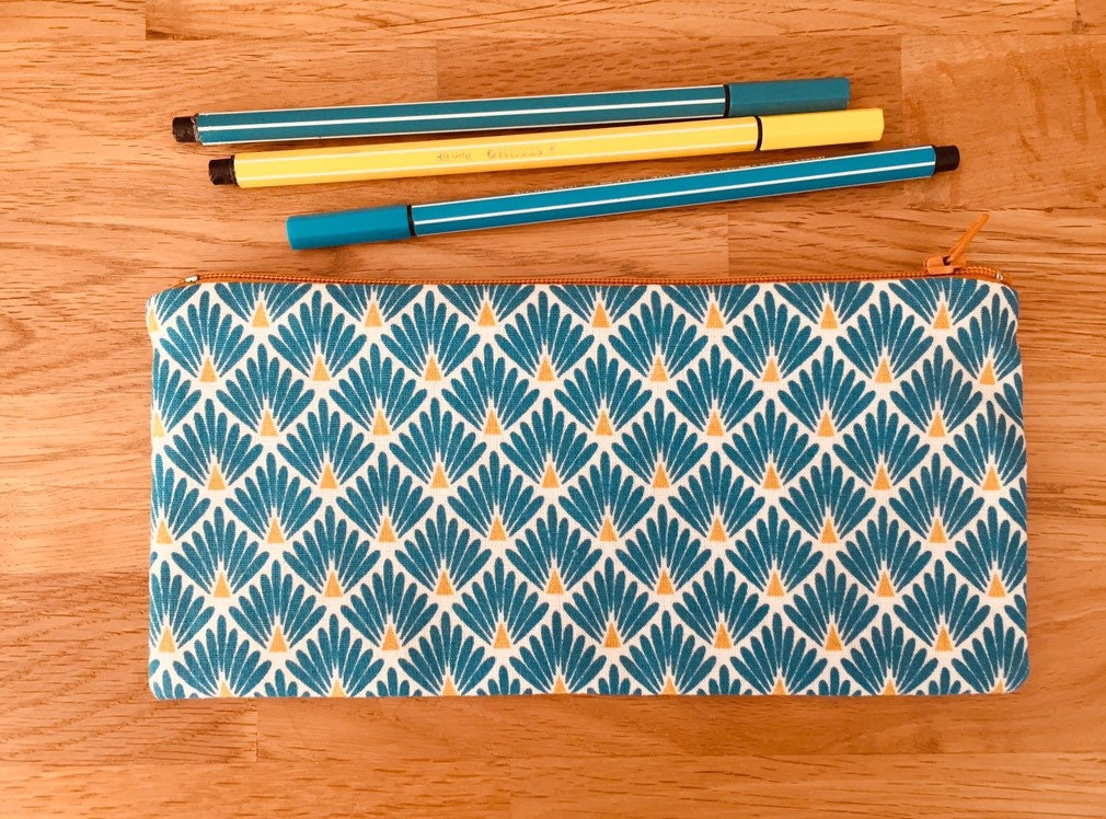 Trousse à Crayons en Tissu Japonais Bleu Turquoise et Jaune Moutarde Imprimé Éventails Doublée