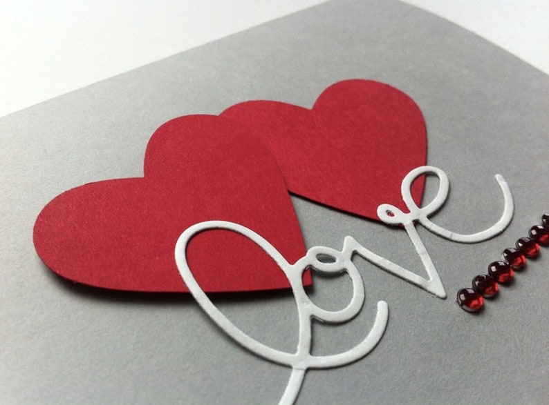 Karte zur Hochzeit Love & Hearts Herz grau rot schlicht Hochzeitskarte handgemacht Bild 2