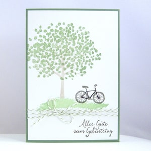 Karte zum Geburtstag -Baum und Fahrrad- grün Geburtstagskarte handgemacht Glückwunschkarte