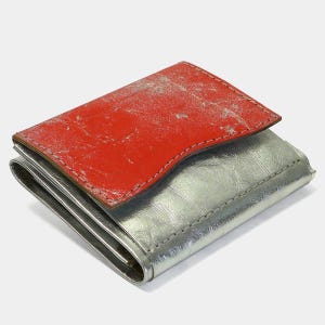 Compact, colorful wallet made of special silver paper, 4 card slots, coin pocket, minimalist design, tear-resistant, lightweight & modern Red