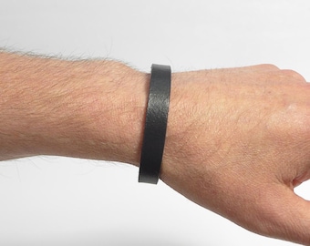 Modern leather bracelet – Handmade genuine leather basic bracelet for men & women with a simple magnetic clasp | Leather jewelry | Gift